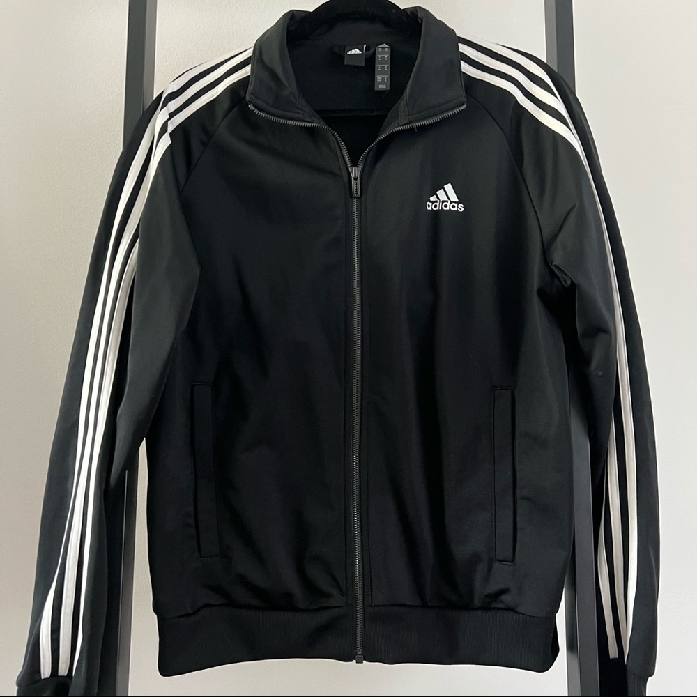 CLASSIC ADIDAS TRACK JACKET